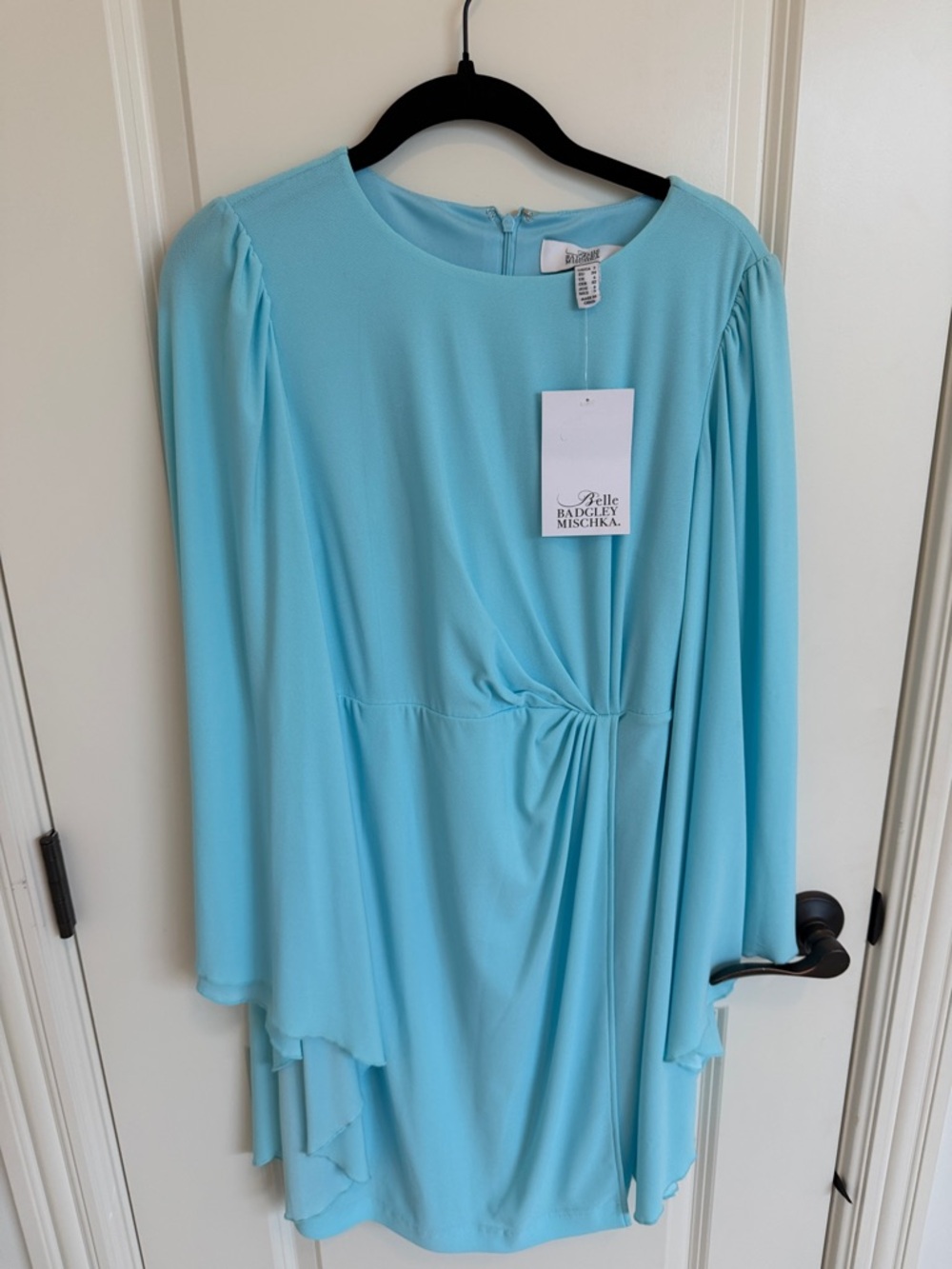 Badgley Mischka Aqua Long-Sleeve Twist-Waist Shift Dress